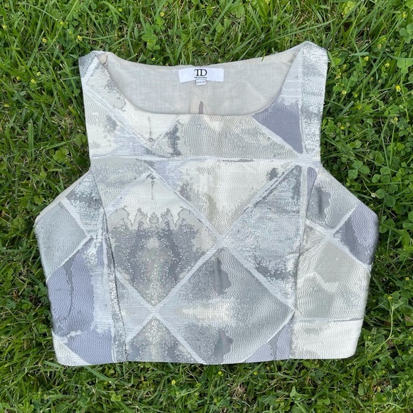 True Decadence cropped tank - Picture 1 of 3